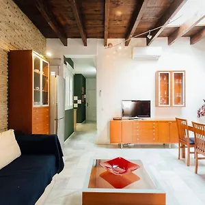 Apartamento Precioso En El Casco Antiguo De Triana, Sevilha