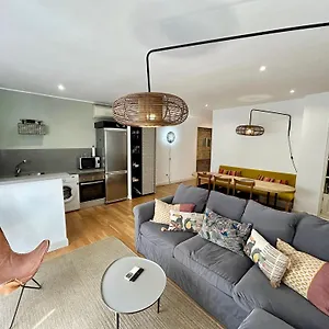 Apartamento The Zentral &, Sevilha